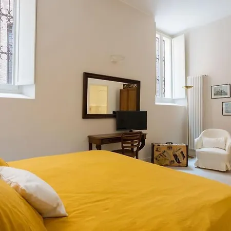 Palazzo Sabbioni Lusso Due Cucina Appartamento Ferrara