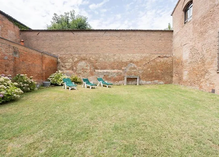 Appartamento Palazzo Sabbioni Lusso Due Cucina Ferrara