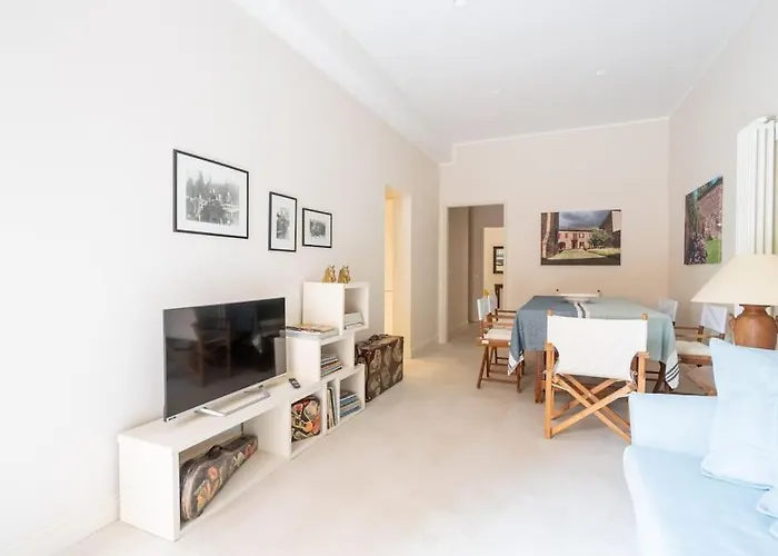 Palazzo Sabbioni Lusso Due Cucina Appartamento