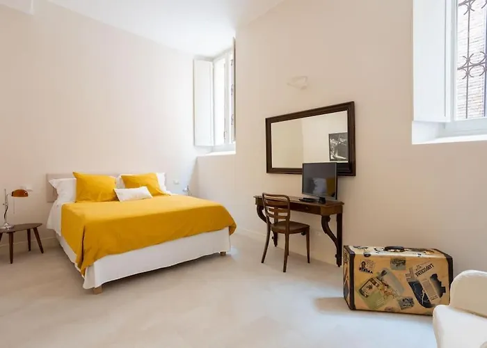 Appartamento Palazzo Sabbioni Lusso Due Cucina Ferrara